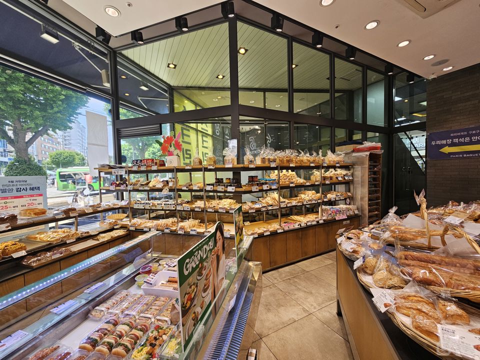 가시성 좋은 구로동 대로변 코너1층 상가 매물의 5번째 사진