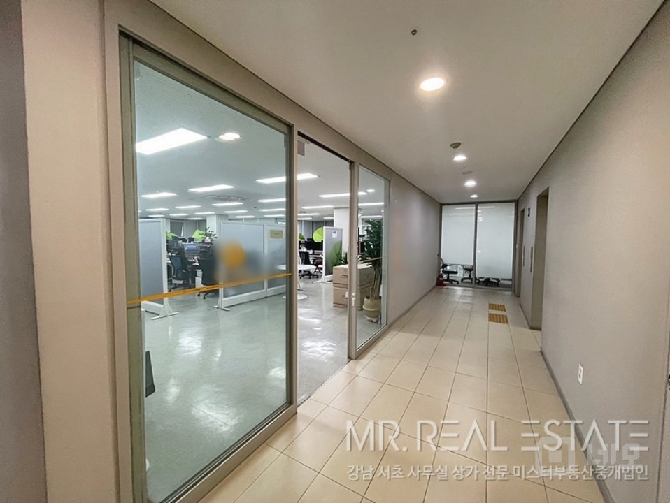 실사진 강남역인근 무권리 주차2대 우성아파트사거리 매물의 12번째 사진