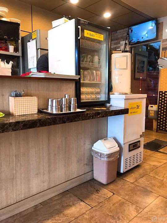 성내동 노출효과 뛰어난 떡볶이 전문점 매물의 3번째 사진