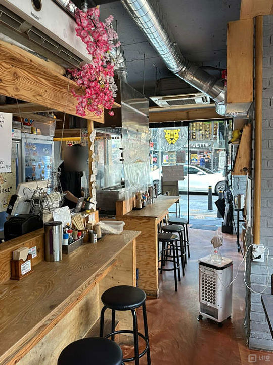 행당동 코너자리에 위치한 이자카야 급매 매물의 3번째 사진