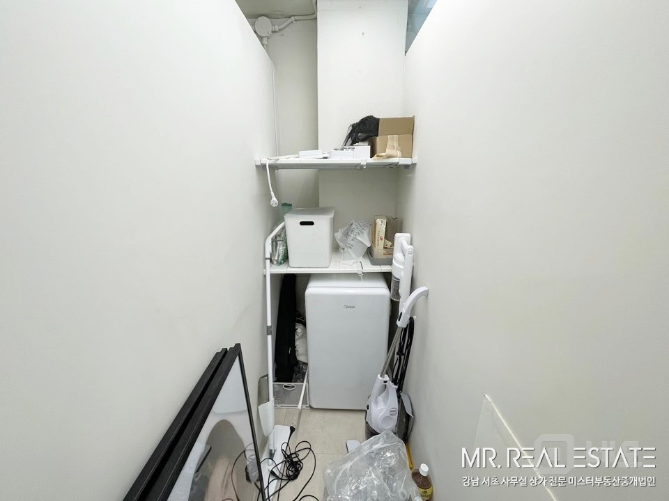 세로수길메인.중심코너.유동인구多.ACE.현뷰티샵 매물의 13번째 사진