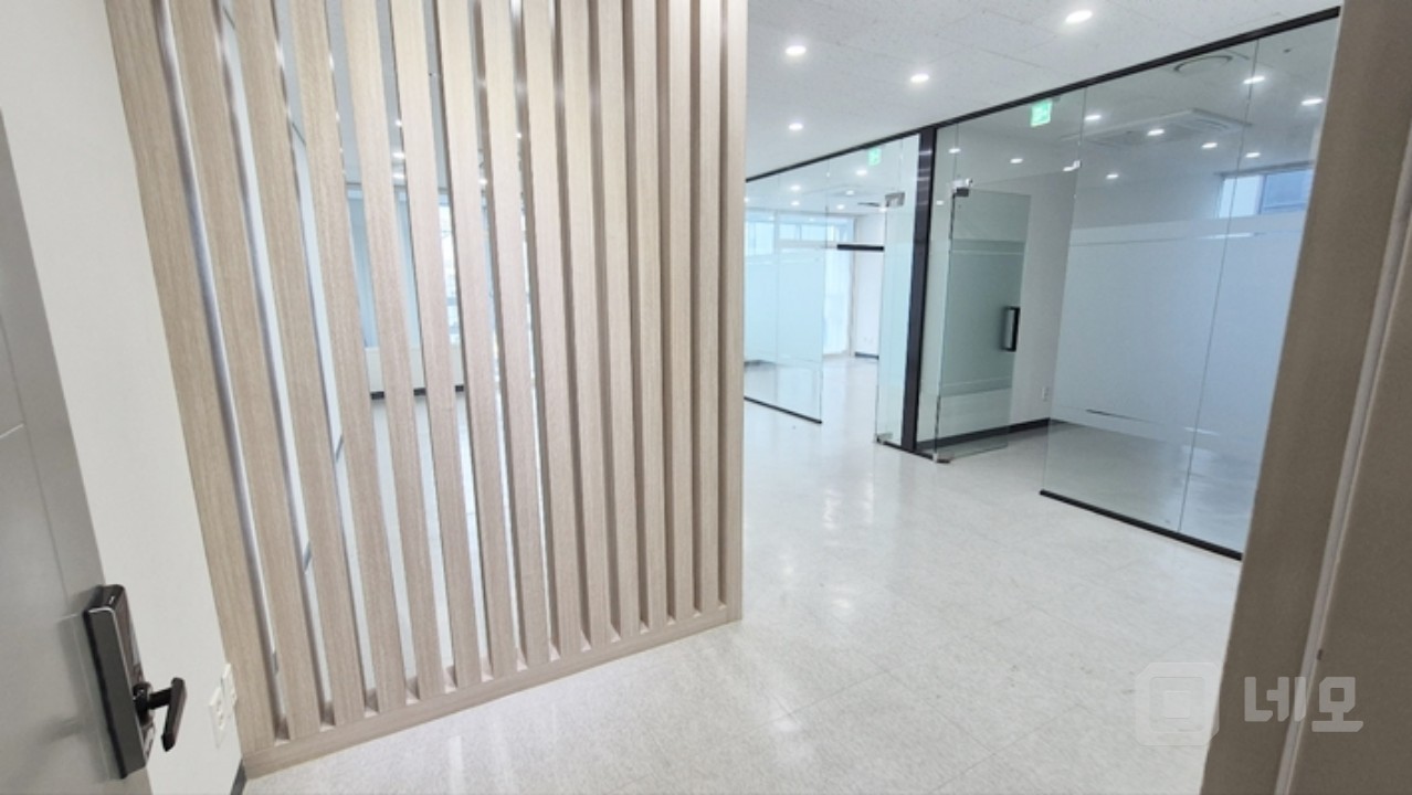 ✅마곡나루 도보3분 두산랜드파크 룸2개 인테리어사무실✅ 매물의 11번째 사진