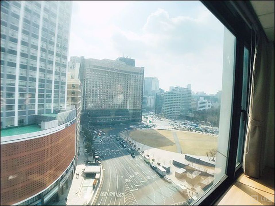 ●시청역 을지로입구역 초 역세권 위치! 대로변 대형 인프라 사무실 임대 매물의 8번째 사진