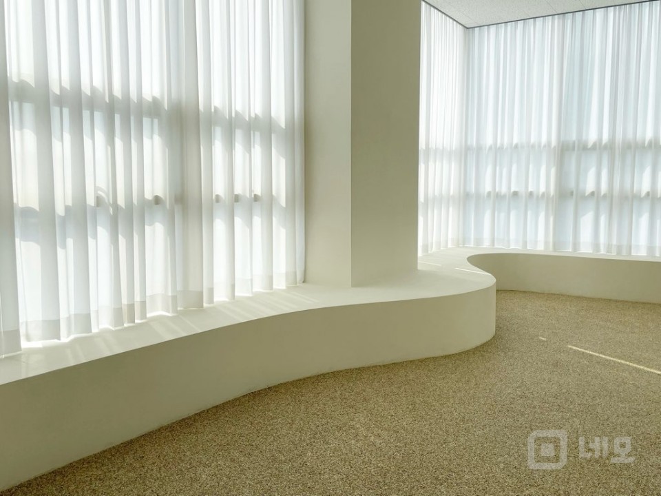 스튜디오, 사진보다 실물이 더 예쁜 상가! 매물의 1번째 사진