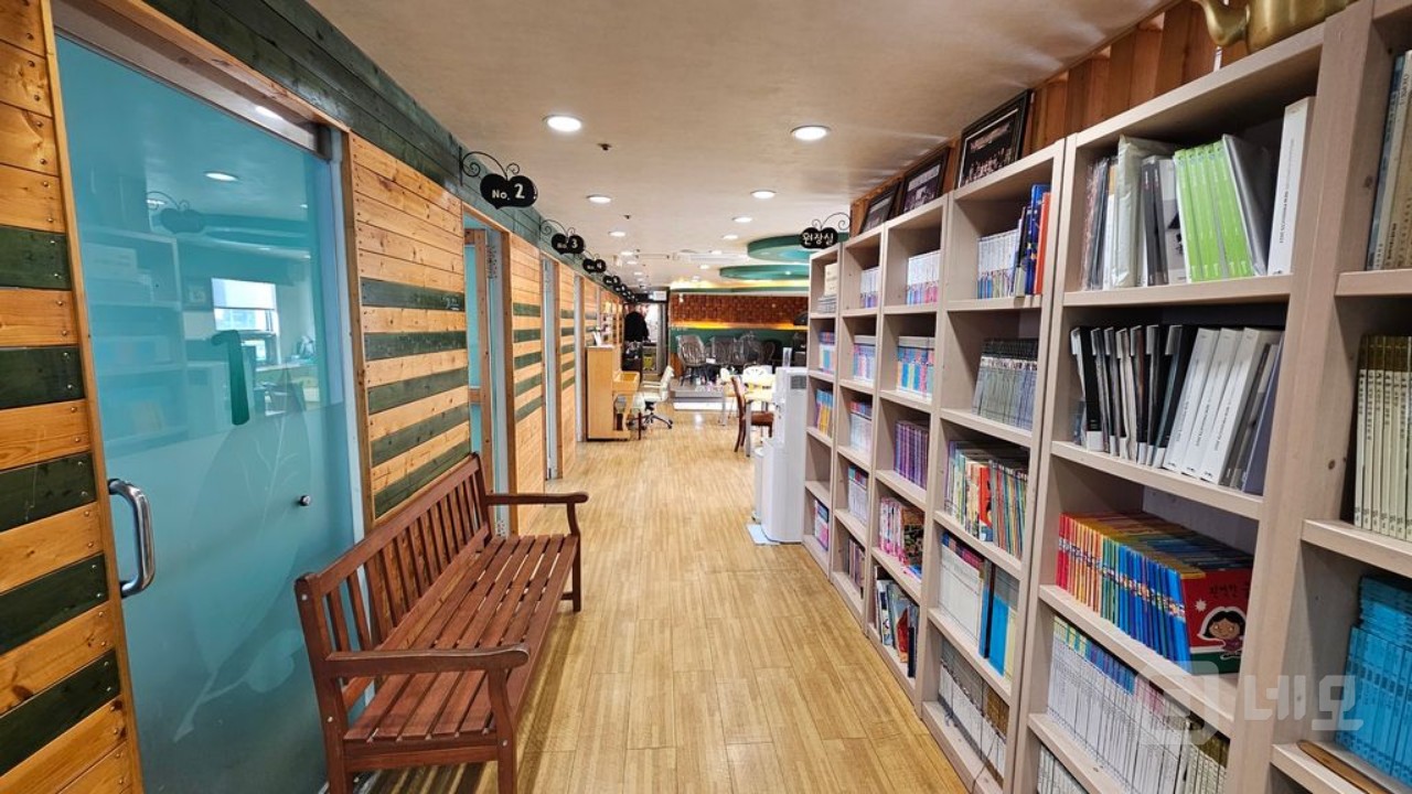 봉천역주변 대단지아파트 상가 아주귀한 매물, 가시성좋아 임대하기 좋음 매물의 5번째 사진