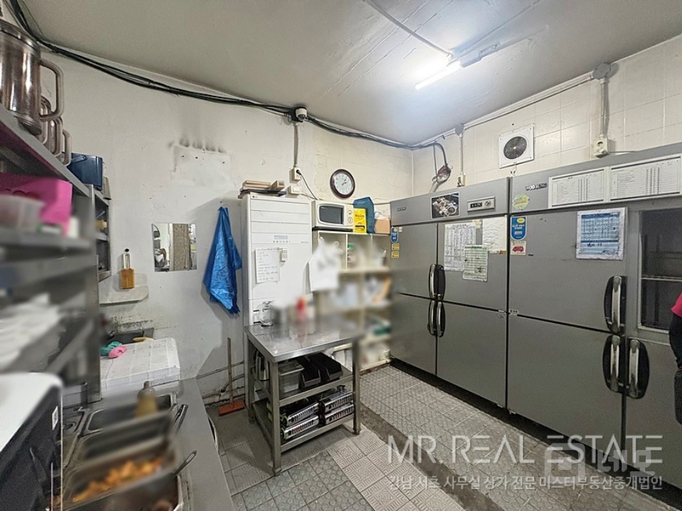 삼성중앙역 먹자골목 메인상권 단독사옥 매물의 15번째 사진