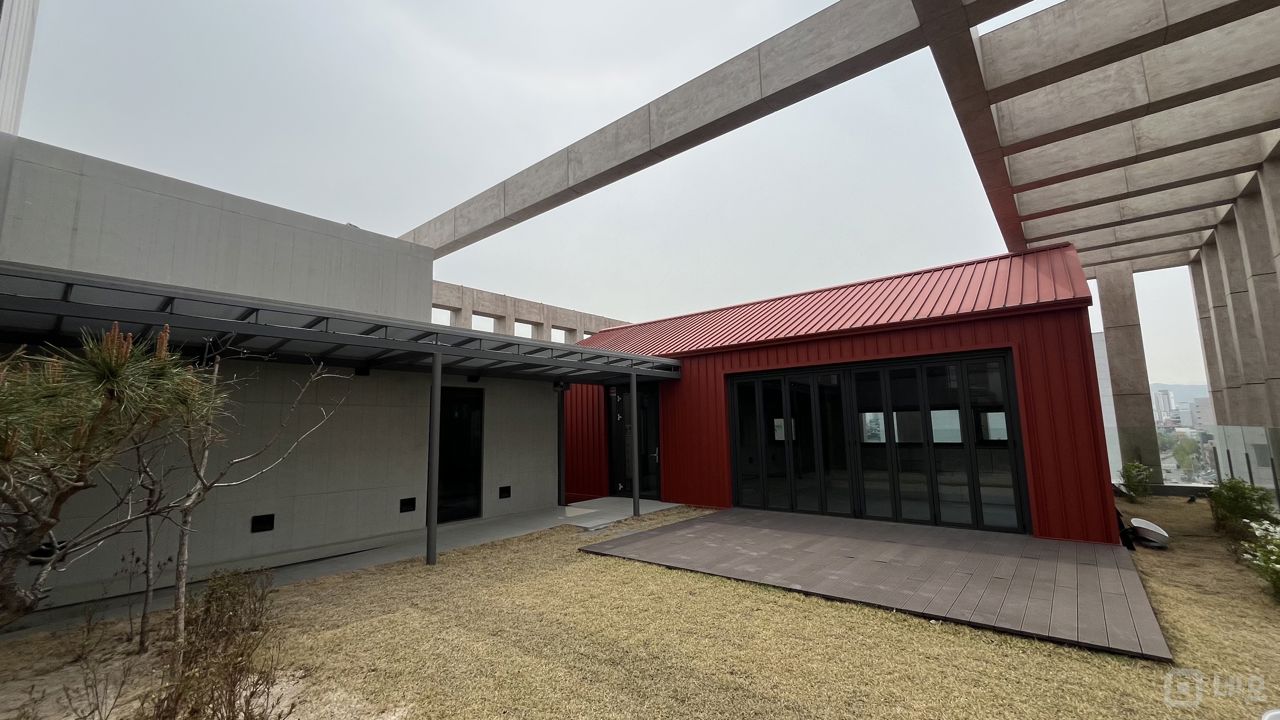 송파나루역 역세권, 대로변에 위치한 가시성 좋은 방이동 공실 매물의 4번째 사진