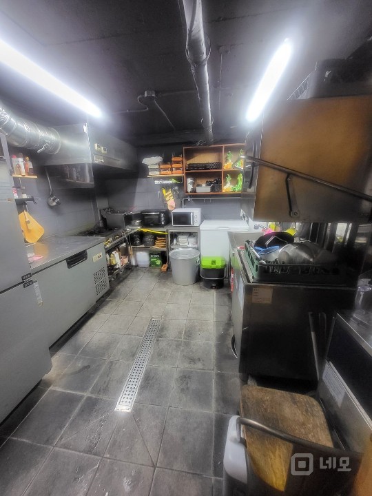 아늑한느낌의 일본풍 이자카야 매물의 7번째 사진