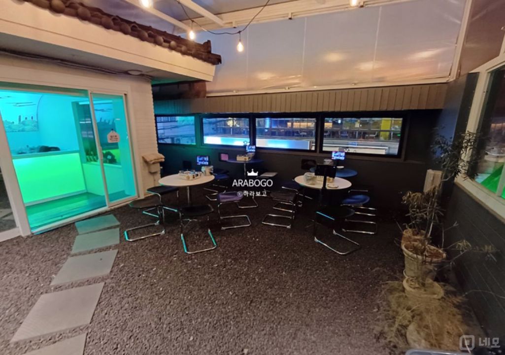 번화가 상권, 압구정로데오거리 2층 칵테일바 매물의 2번째 사진