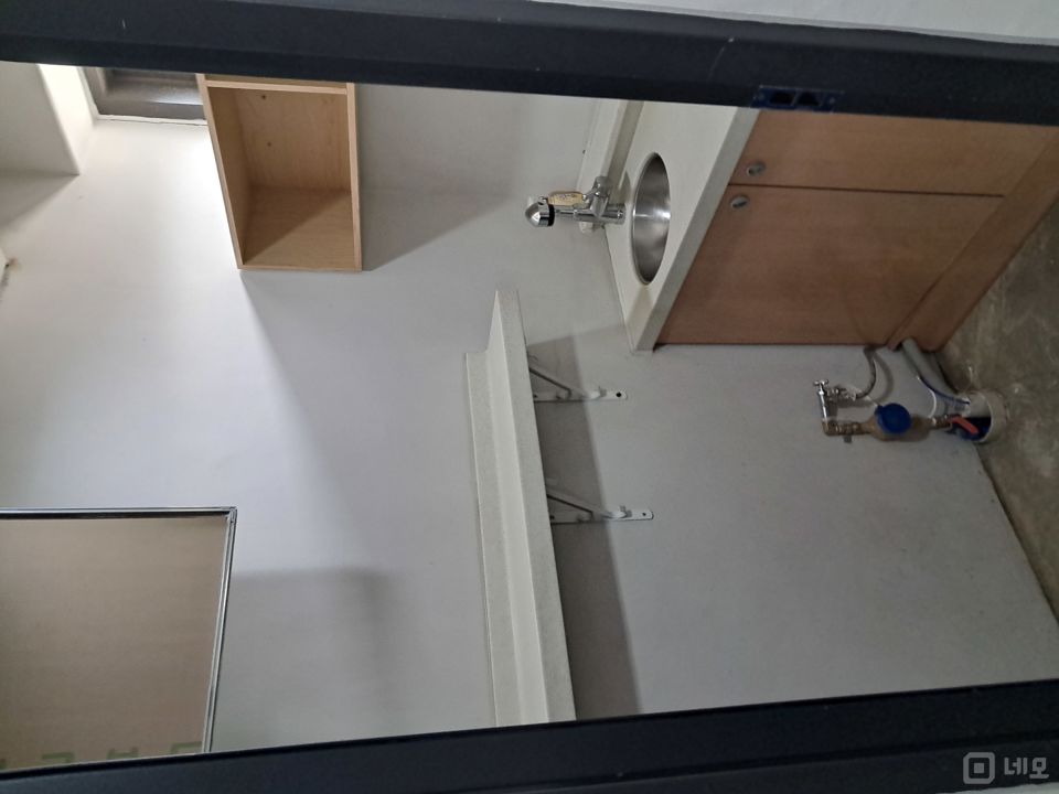 유동인구 많은 합정벚꽃길  홍대 레드로드 인근 무권리 상가 매물의 6번째 사진