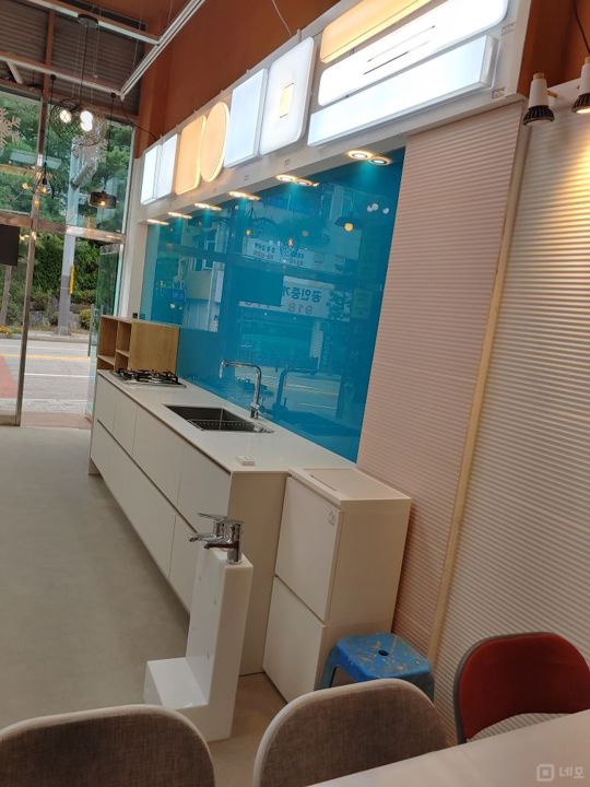 일산서구 대화동, 도로변에 위치한 가시성 좋은 1층 상가 매물의 4번째 사진