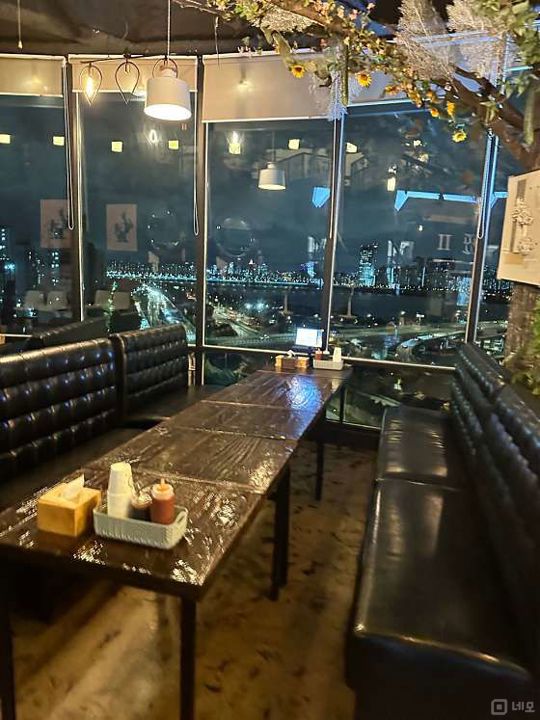 랜드마크, 최고의 한강뷰, 강동구 사람이라면 모르는 사람 없는 매장 매물의 11번째 사진