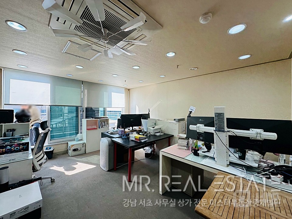 더블역세권, 깔끔한인테리어, 채광좋음 매물의 4번째 사진