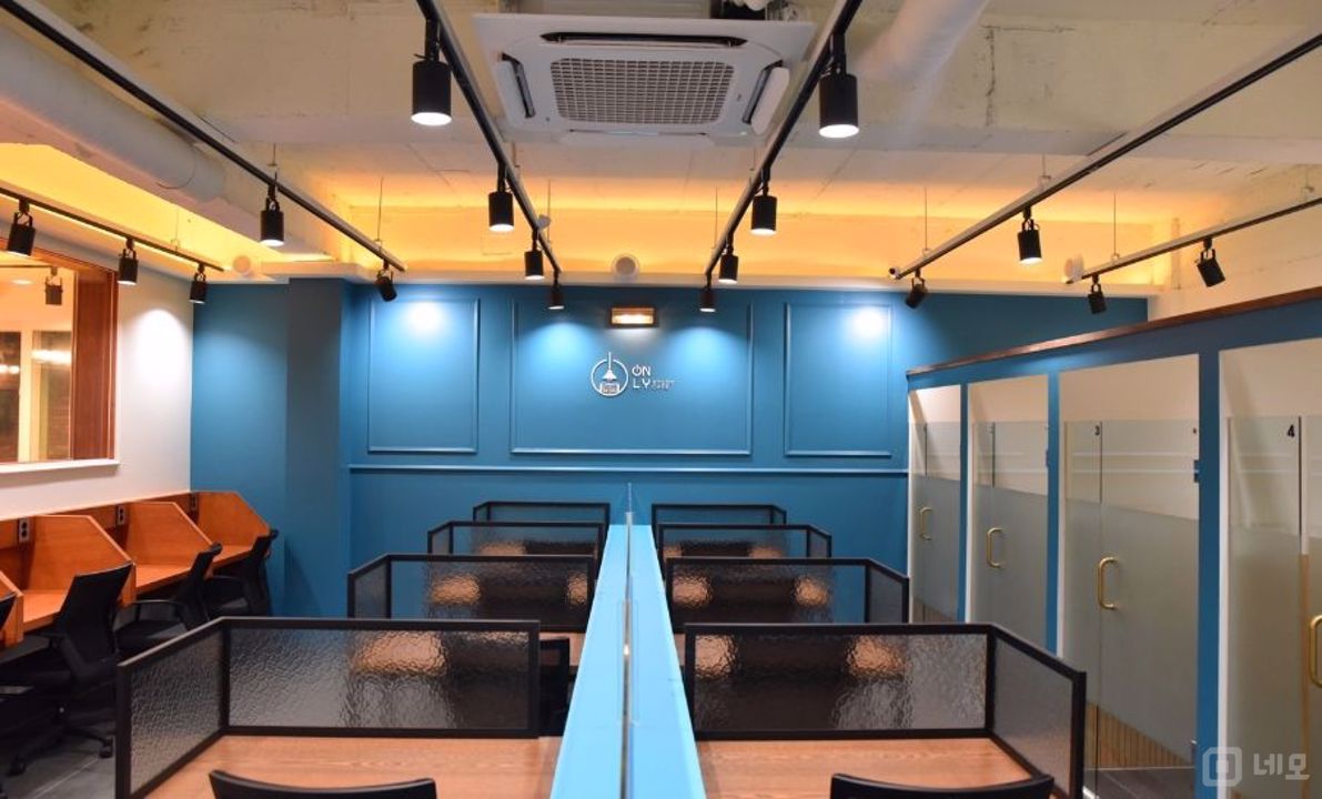 접근성 좋은 대로변, 수유동 2층 스터디카페 매물의 2번째 사진