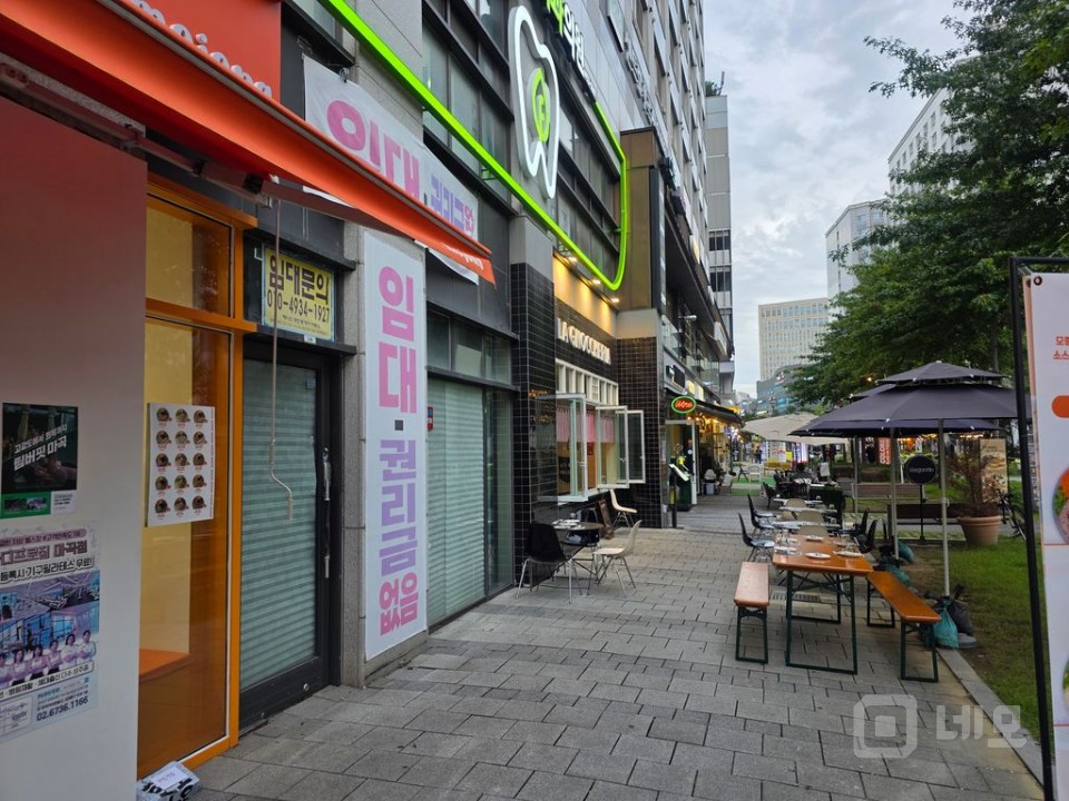 마지막 무권리 마곡역 바로 뷰 좋은 공원라인 1층상가 매물의 3번째 사진