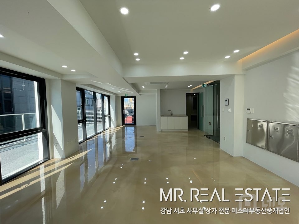 선정릉역2분.신축ACE.단독사옥.통임대.사진有 매물의 6번째 사진