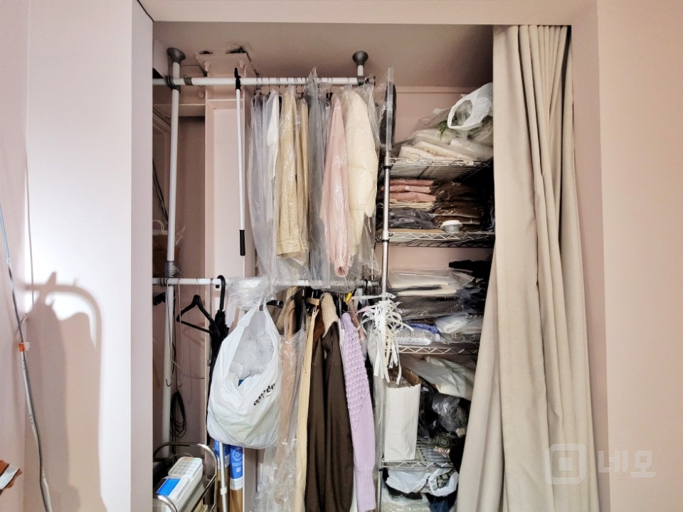 GATE 연남동 벗꽃길 인근 전면 통유리 노출 좋은 소형 상가 매물의 6번째 사진