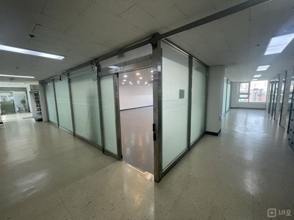 상봉망우역세권 대로변 지하주차장 30p 노출잘되는 사무실 매물의 12번째 사진