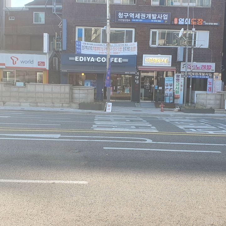 신당동 초역세권, 다양하게 이용 가능한 카페 매물의 5번째 사진