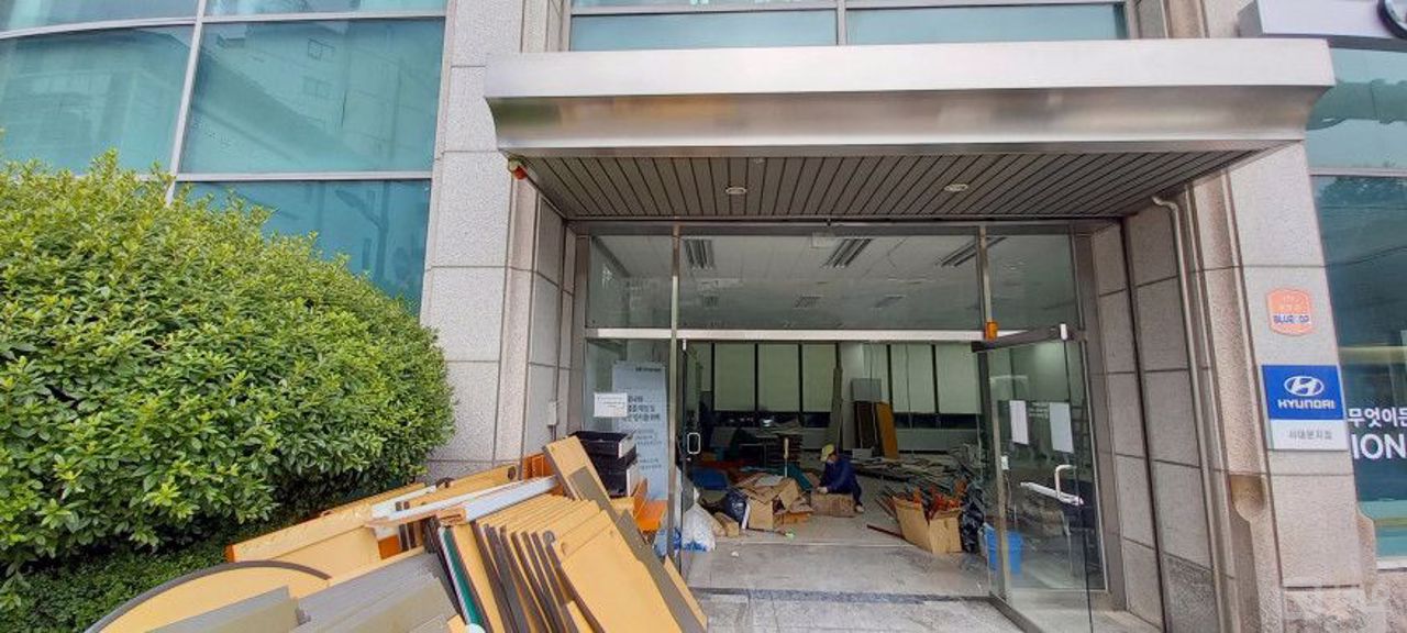 3호선 독립문역 도보 6분 이내 위치 널버고 깔끌한 사무실 임대 매물의 5번째 사진