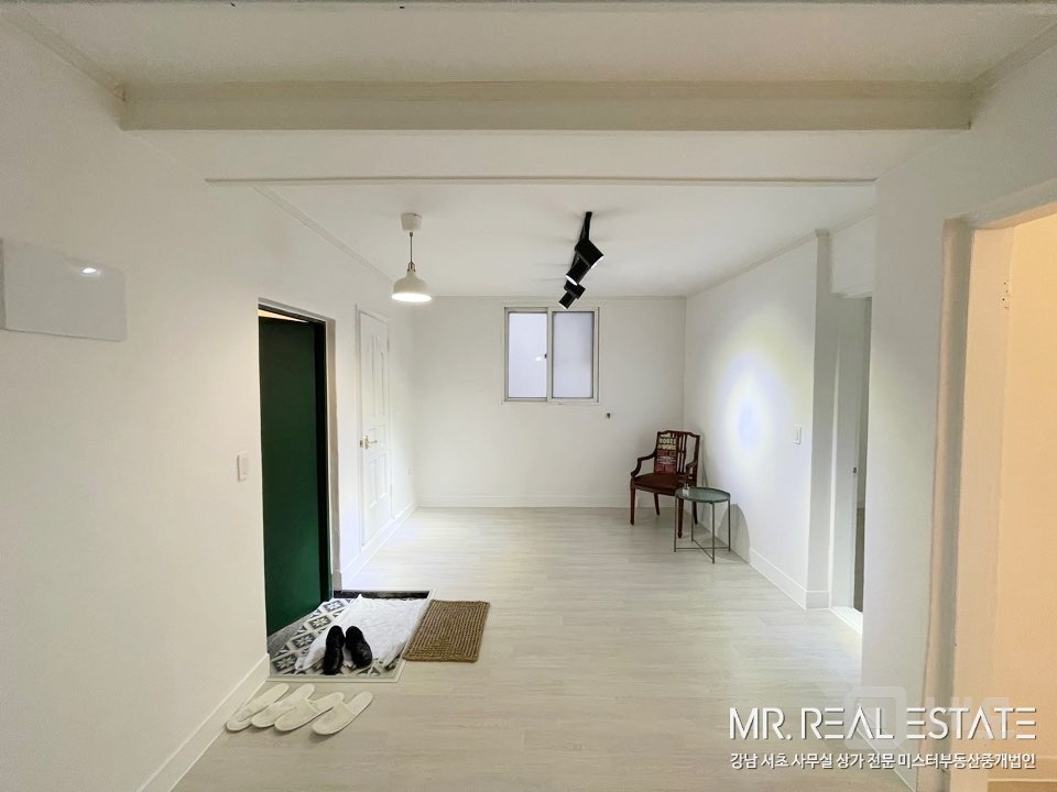 논현초옆.인테리어ACE.사무실.상가.모두환영 매물의 13번째 사진