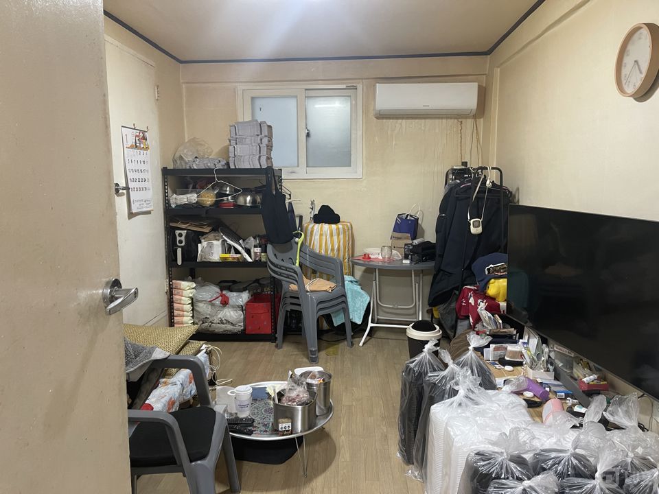 망우동 안정적인 매출 발생하는 숯불치킨점 매물의 3번째 사진
