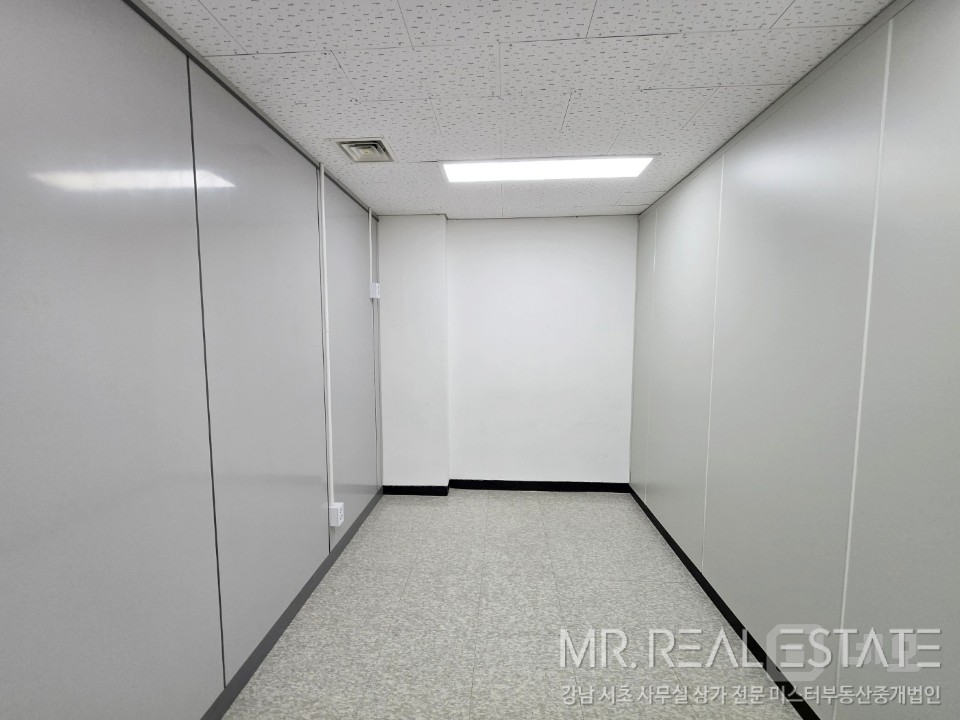 삼성중앙역10초.주차3대.대형사무실.대로변ACE 매물의 7번째 사진