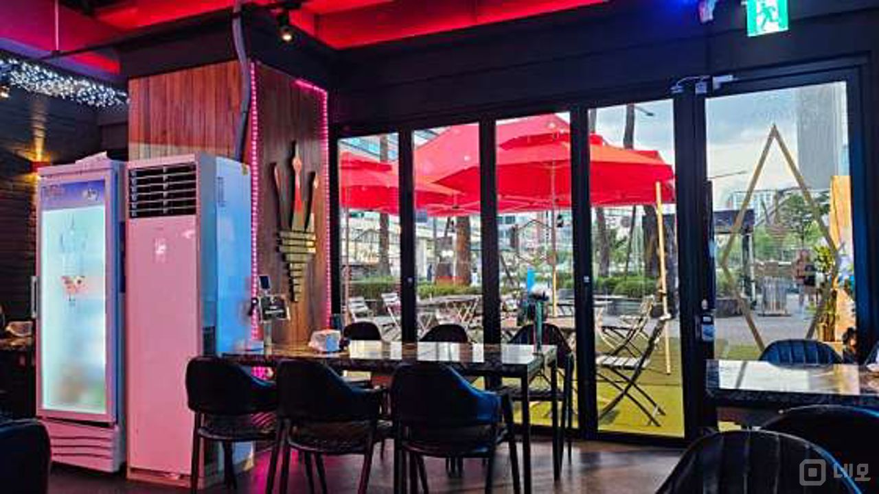 문정동 전수양도 가능한 실내포차 매물의 2번째 사진