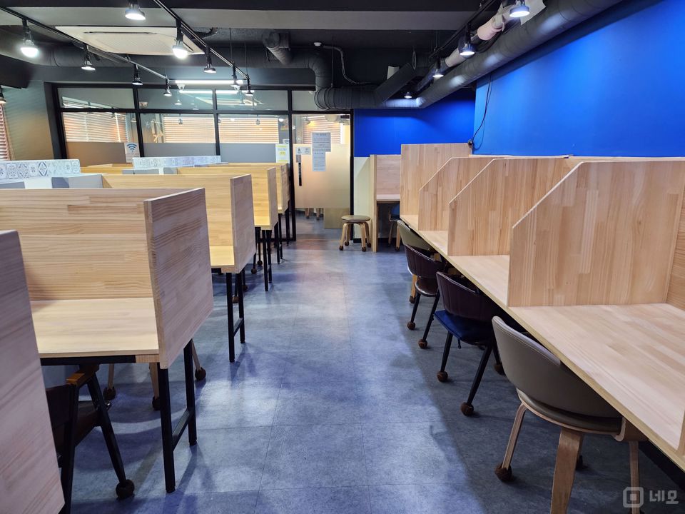 시설 집기 포함, 수유동 스터디카페 매물의 2번째 사진