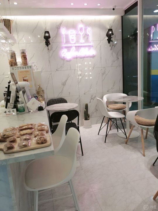 종로구 내수동 접근성 좋은 1층 구분상가  임대 매물의 1번째 사진