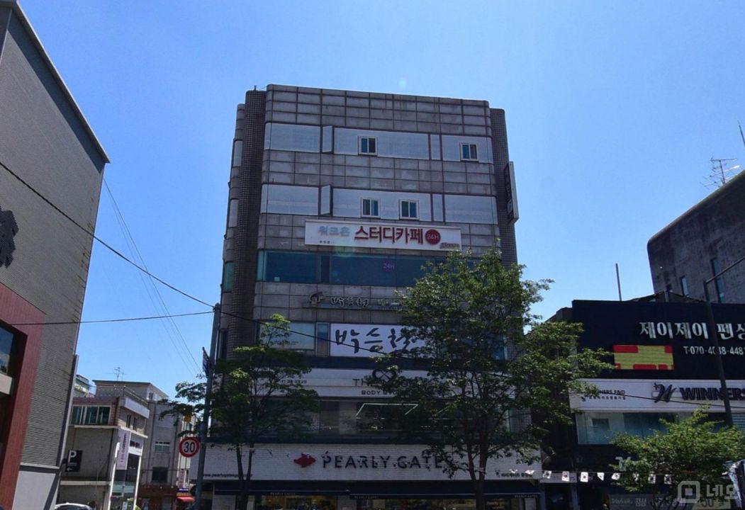 문정동 경찰병원역 역세권, 시설, 인테리어 완비, 회원 많은 스터디카페 매물의 6번째 사진
