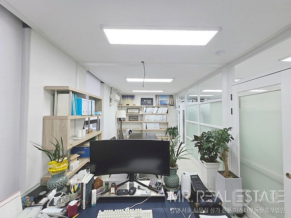 강남역3분.대형빌딩.유리룸4.인테리어최상.가성비甲 매물의 6번째 사진