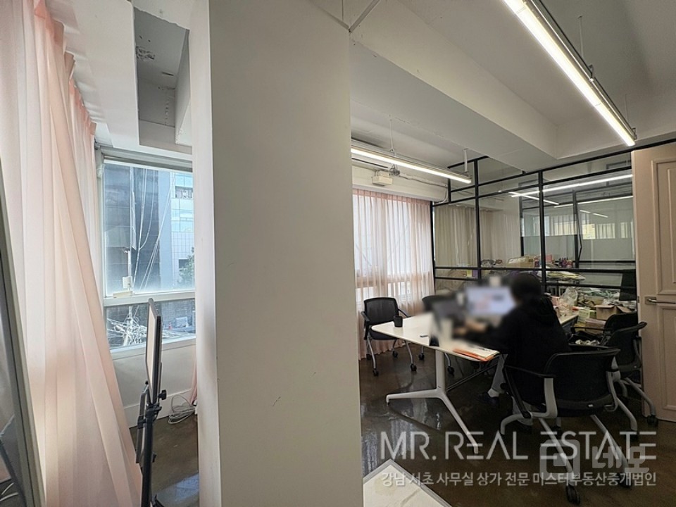 도산공원사거리 S급인테리어 싱크有 매물의 8번째 사진