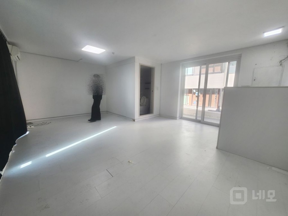 ✔ 채광만점 더블테라스 매물의 1번째 사진