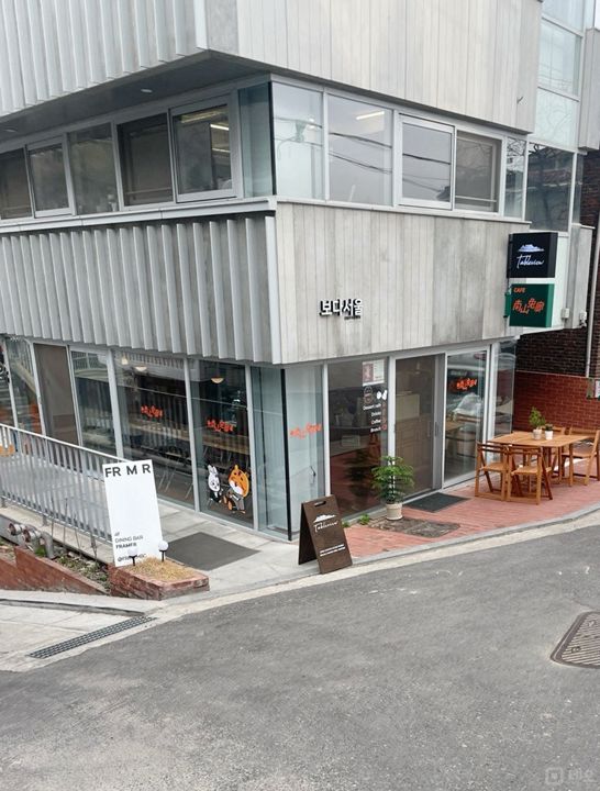 용산동 번화가에 위치한 카페 매물의 8번째 사진
