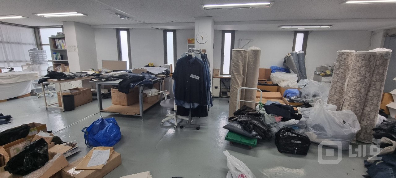 신당역 2호선 4분거리 3층 사무실,주차가능, 엘리베이터 있음 매물의 2번째 사진