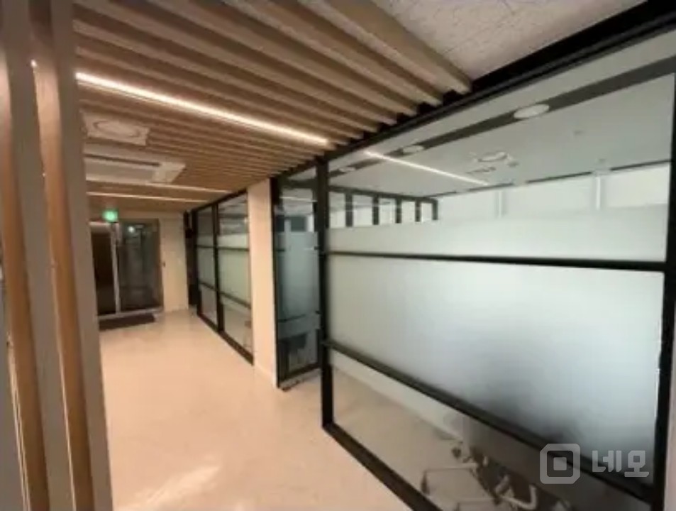 이수역 5번출구 역세권 인테리어 이쁜 사무실  매물의 7번째 사진