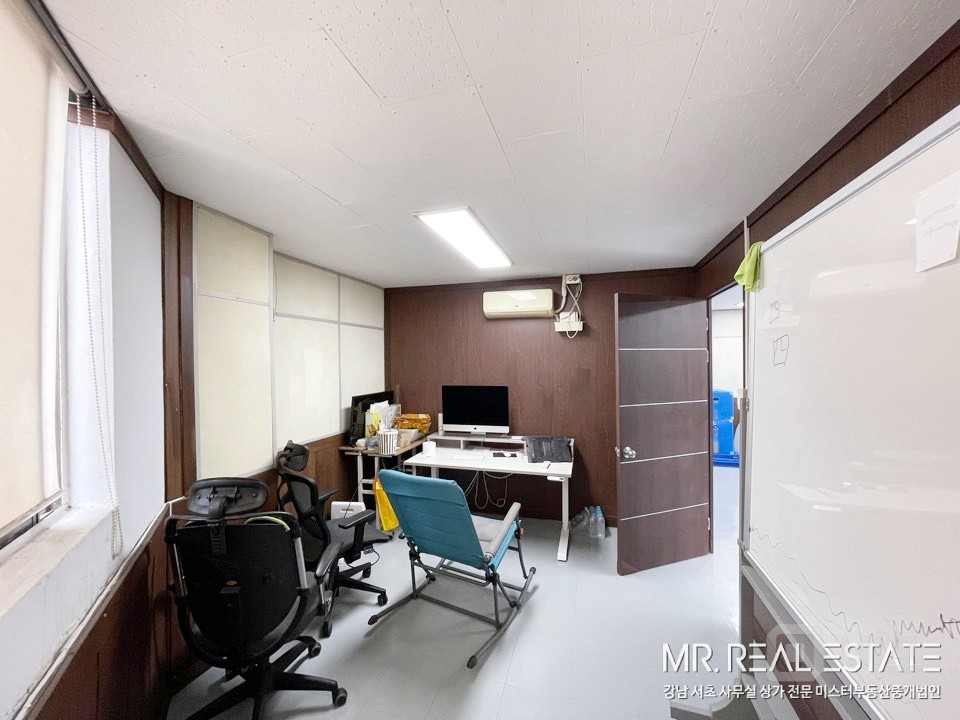 사진有.양재역 인근.가성비甲. 깔끔한 사무실 매물의 5번째 사진