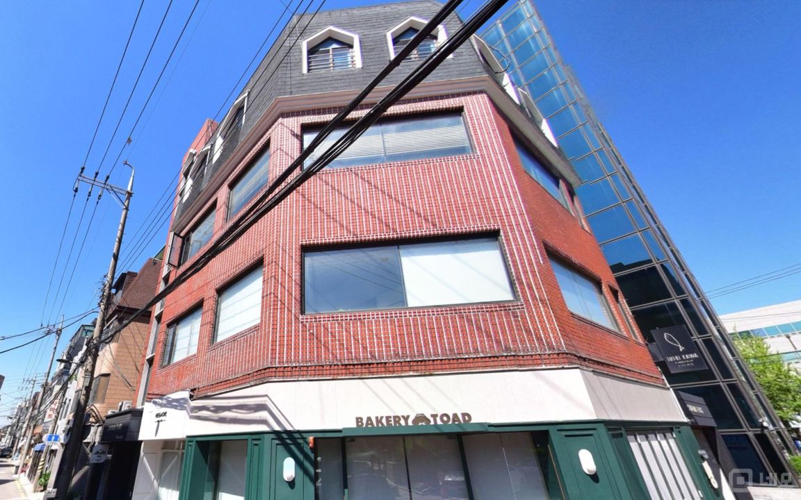 도곡동 매봉역 역세권, SNS 감성 인테리어, 단골고객 많은 미용실 매물의 6번째 사진