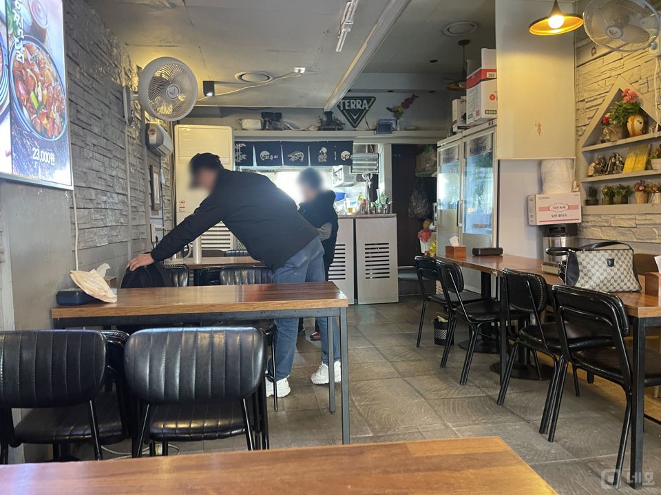 고척동 골목 시장, 꾸준한 수요 있는 실내포차 매물의 3번째 사진