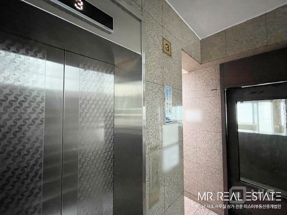 사진有.주차2대.인테리어.냉난방기完.논현역. 매물의 19번째 사진