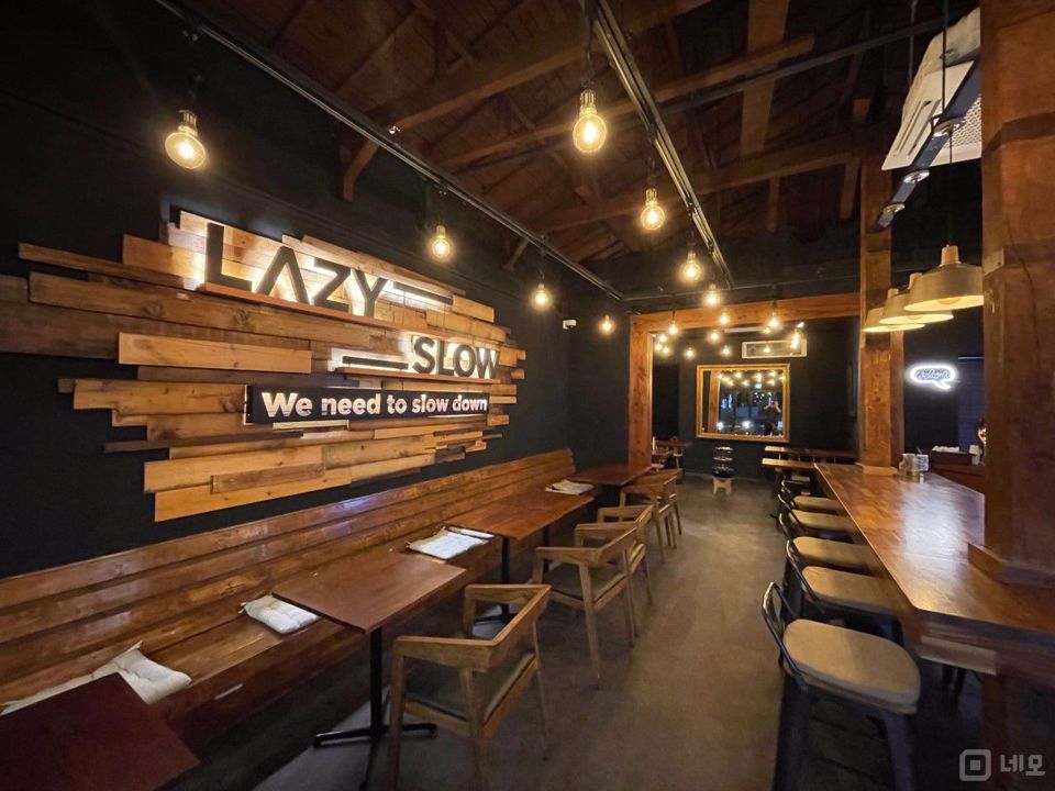 힙한 분위기, 인테리어 완비된 역촌동 전기구이 펍 매물의 2번째 사진