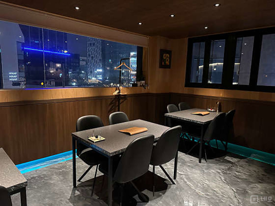 청담동 위치조건 뛰어난 요리주점 매물의 5번째 사진