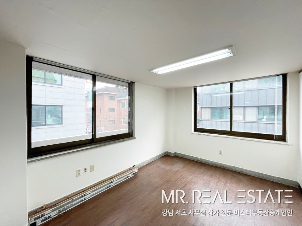 개나리아파트 사거리 가격대비 넓은 사무실 사진있음 매물의 6번째 사진