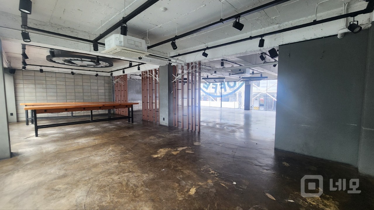 무권리💗건대초역세권💗320평💗대로변💗통임대 매물의 6번째 사진