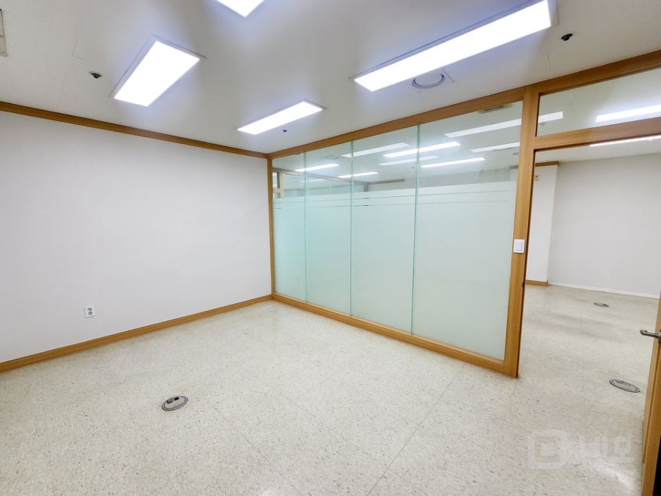 ◈가산역연결건물◈초저렴임대◈즉시입주가능◈ 매물의 8번째 사진