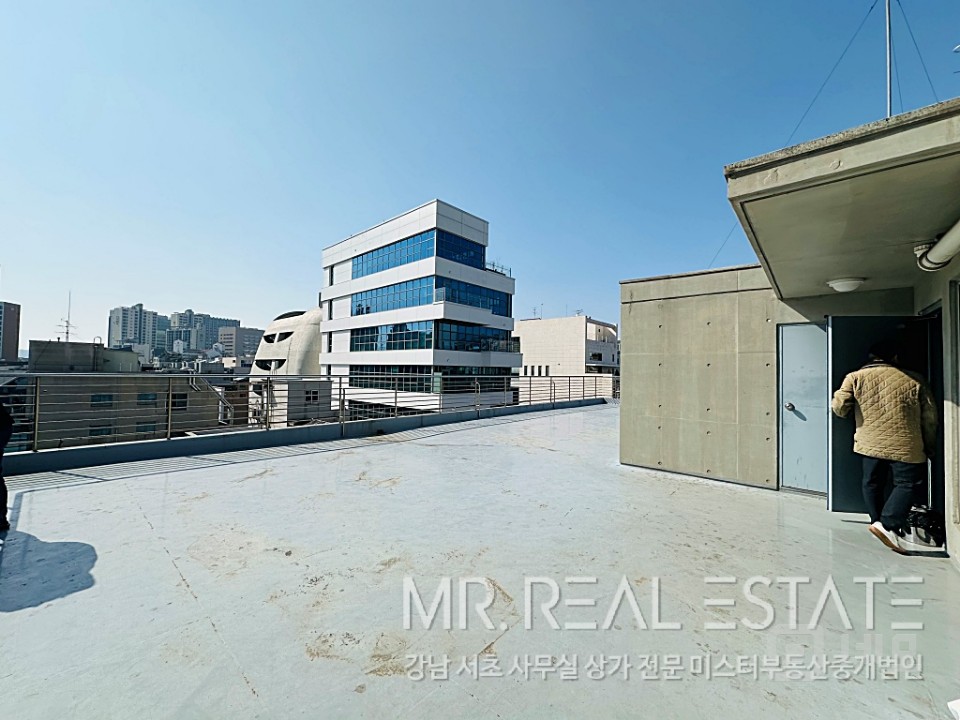 더블역세권, 깔끔한인테리어, 채광좋음 매물의 9번째 사진