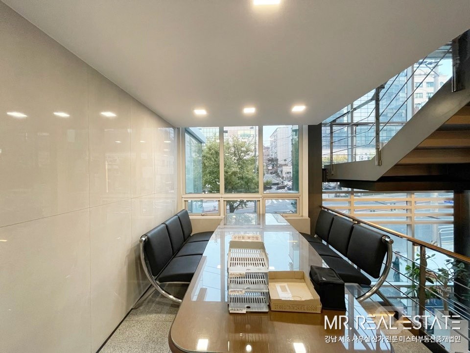 학동역2분.대로변.내외관ACE.냉난방기완비.사진有 매물의 17번째 사진