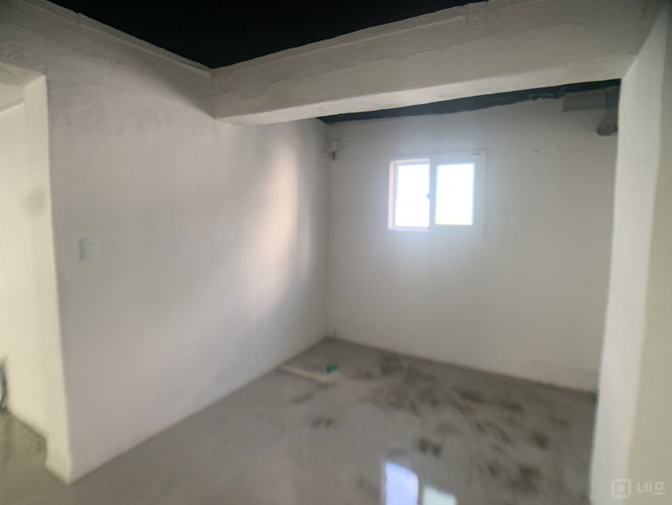 홍대입구역 도보 8분 무권리 전용 26평 상가 매물의 4번째 사진