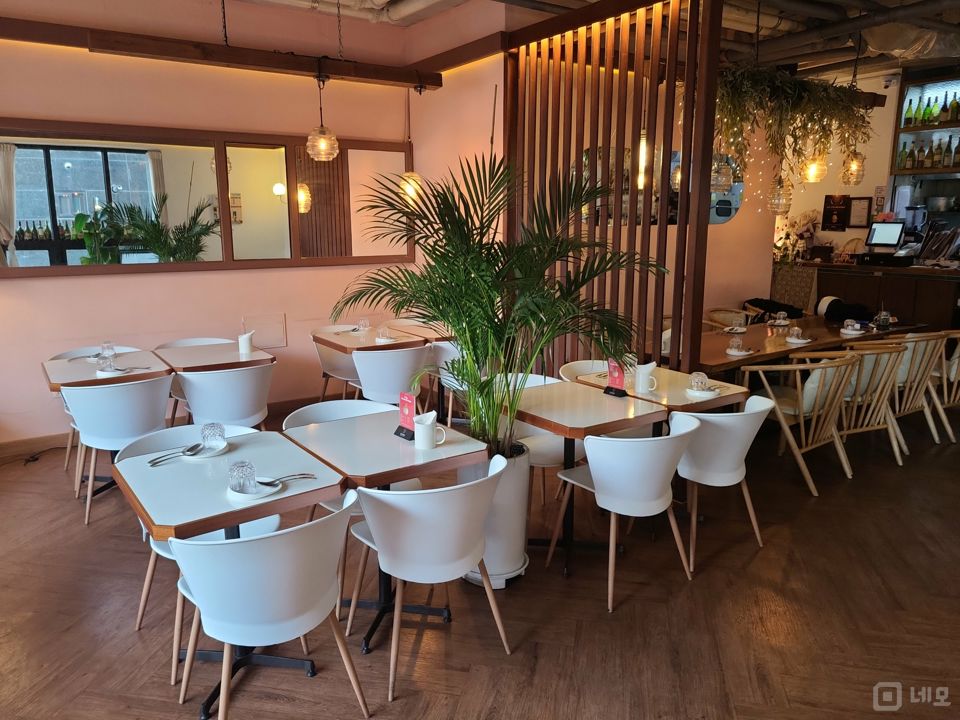 송파동 위치조건 뛰어난 음식점 매물의 13번째 사진